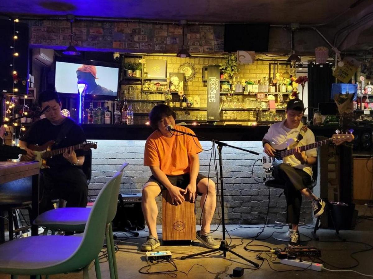 Inno Hostel & Pub Lounge Hongdae Seul Dış mekan fotoğraf